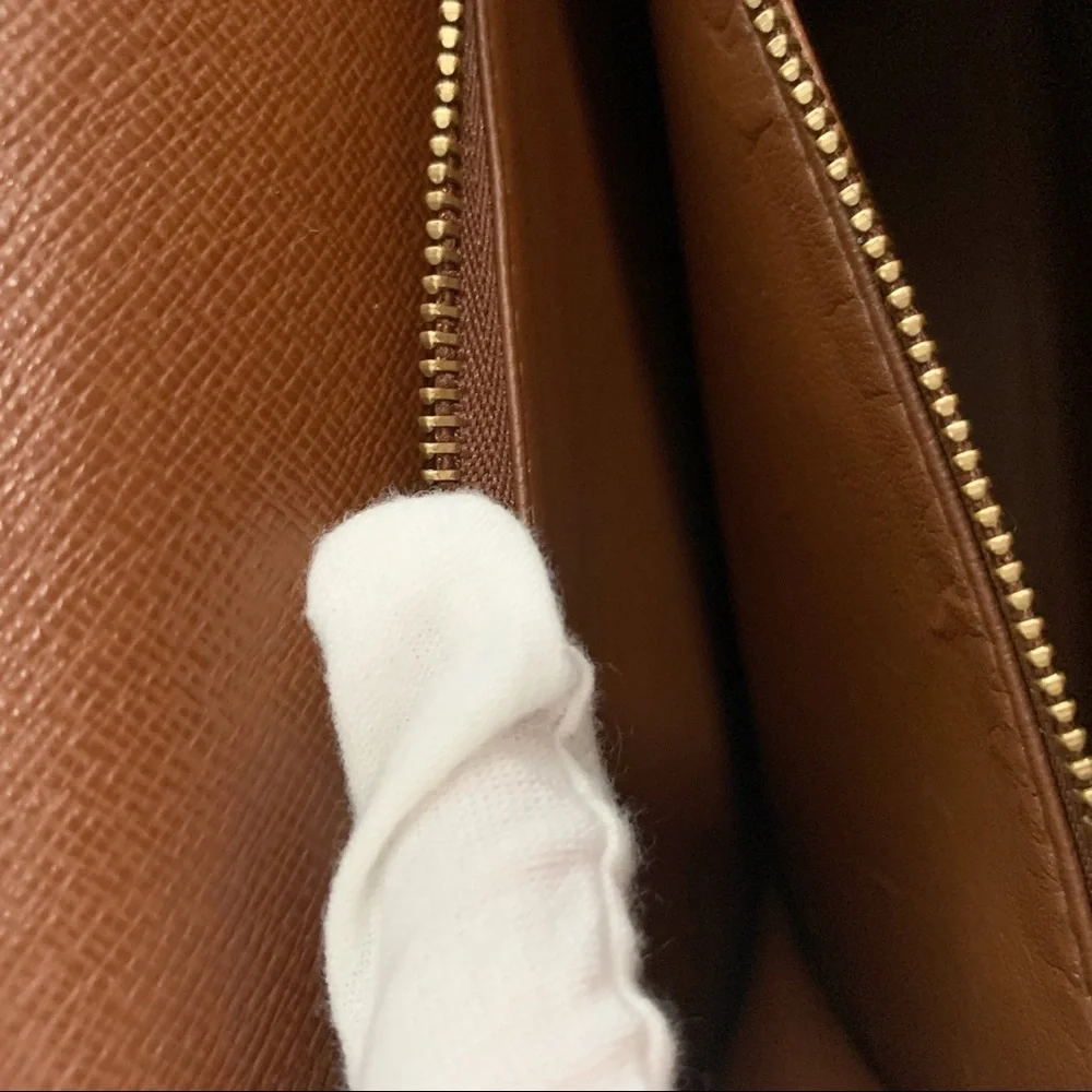 LOUIS VUITTON Malesherbes Monogram - Picture 12 of 12